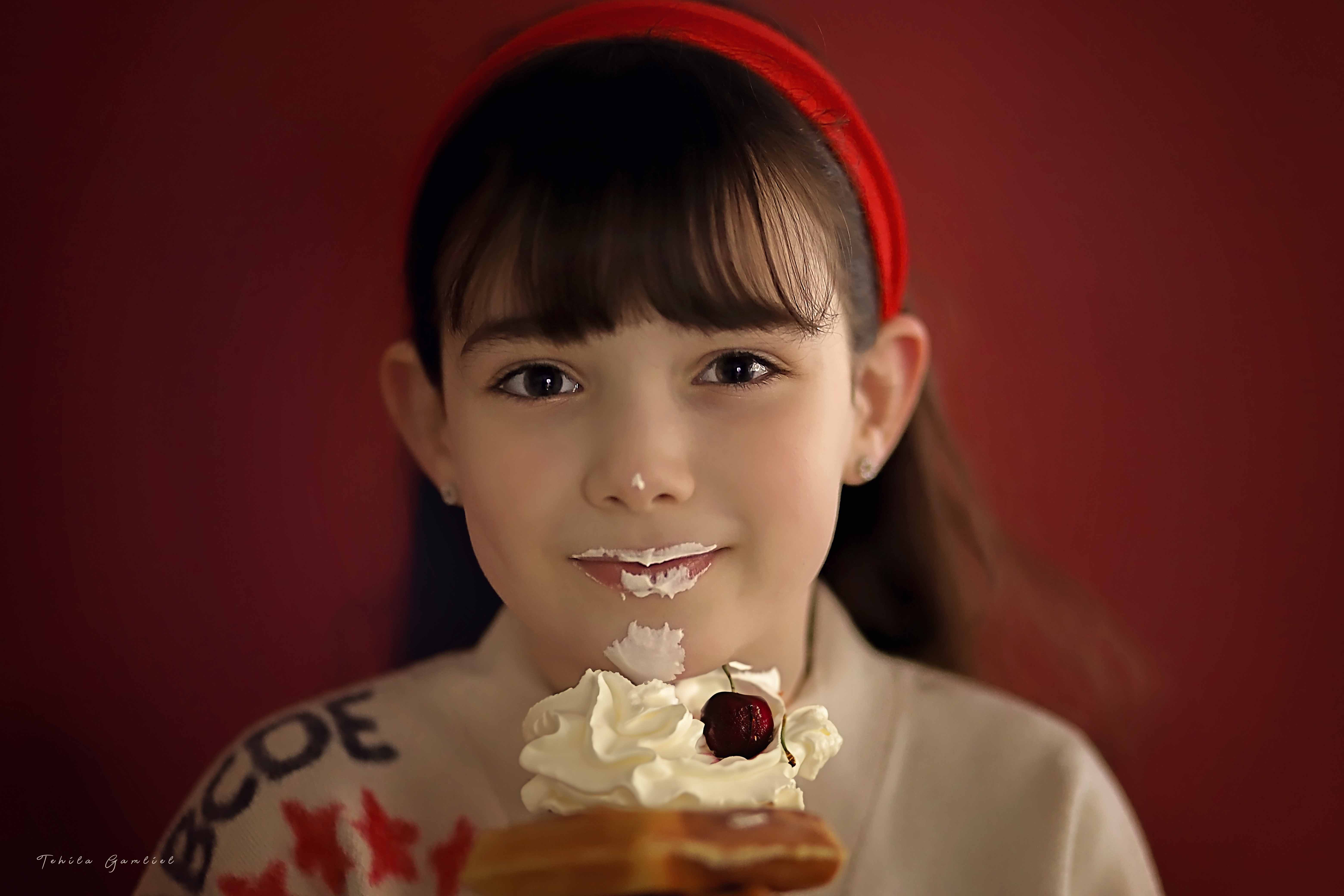 תהילה גמליאל 0556783301