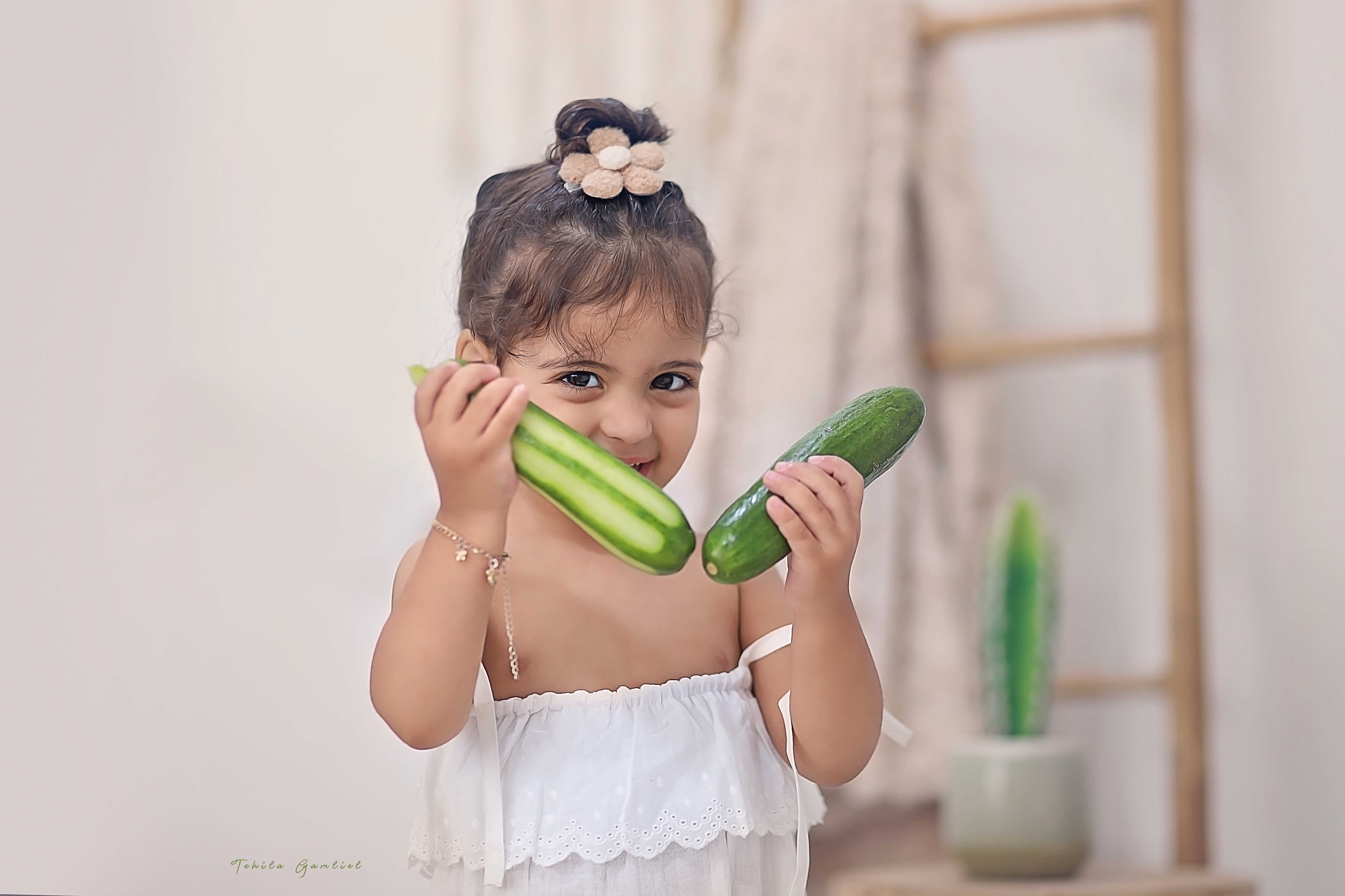 תהילה גמליאל 0556783301