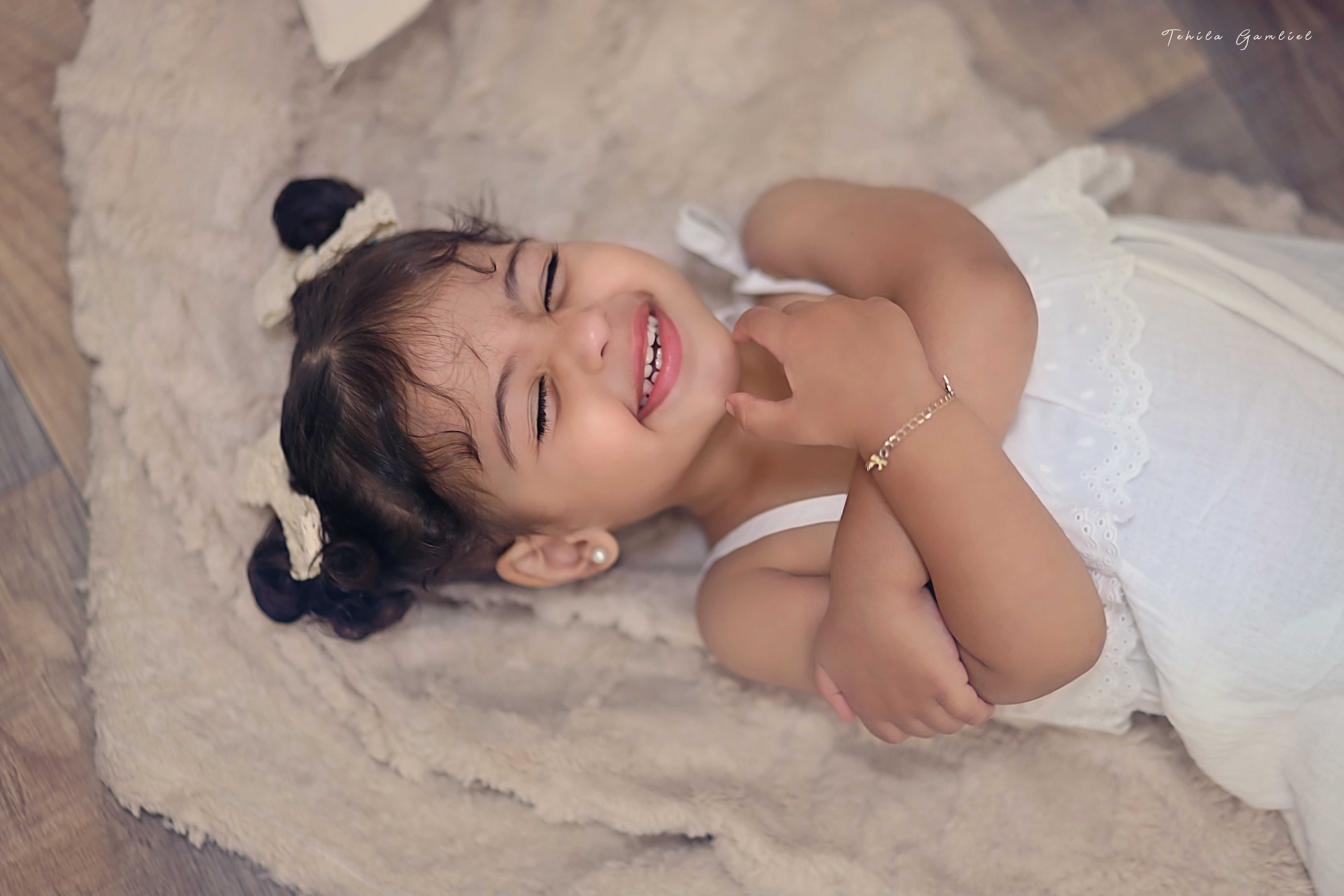 תהילה גמליאל 0556783301