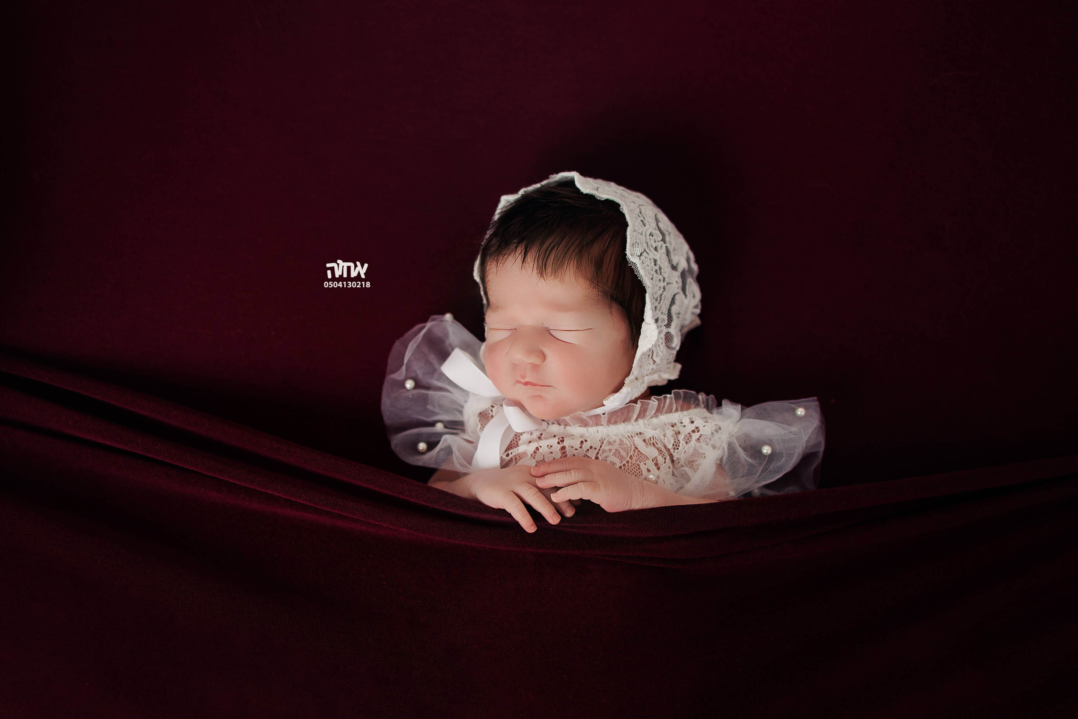 0504130218 אחוה פלוטקין צלמת2.jpg