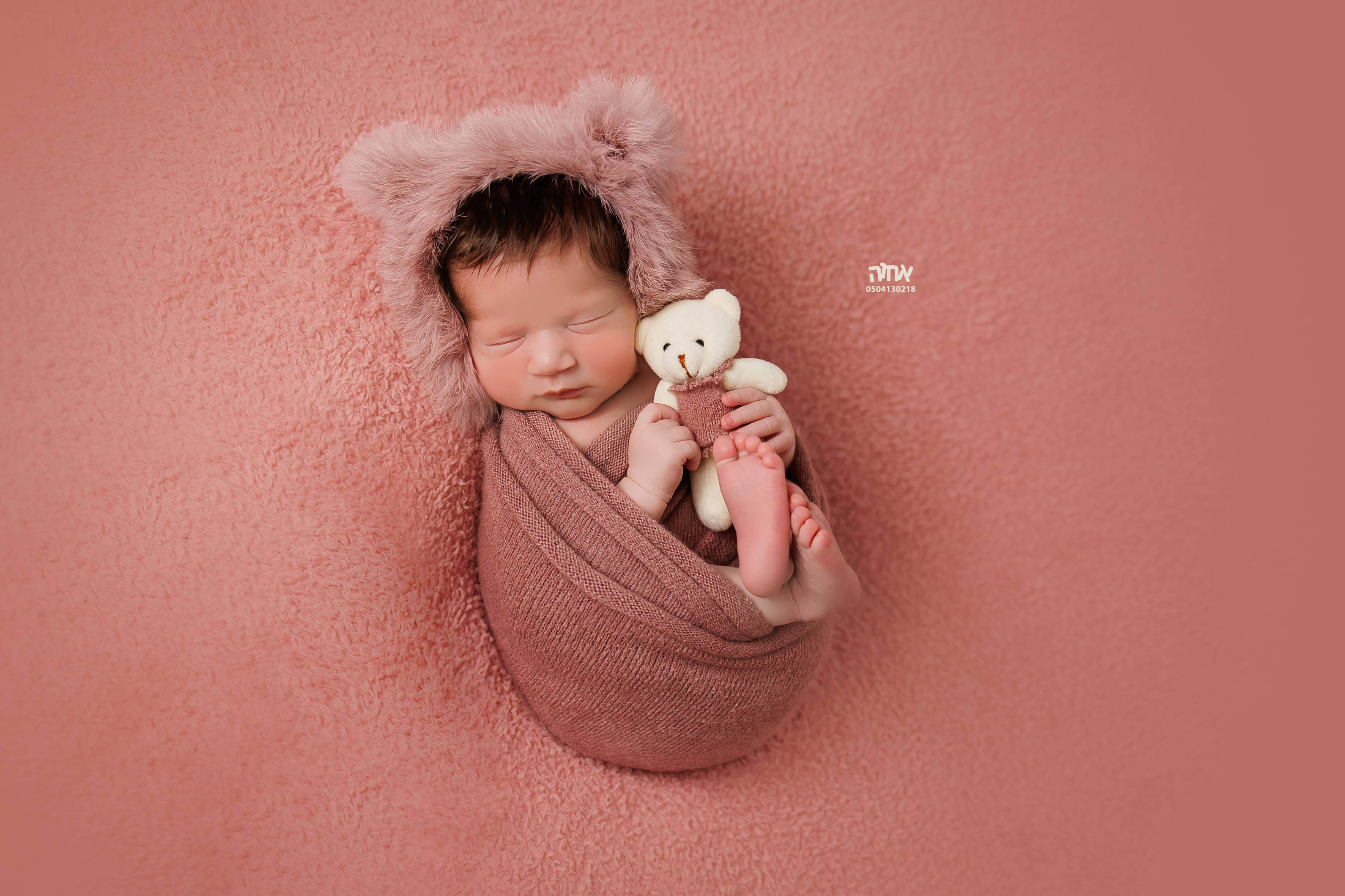 0504130218 אחוה פלוטקין צלמת8.jpg