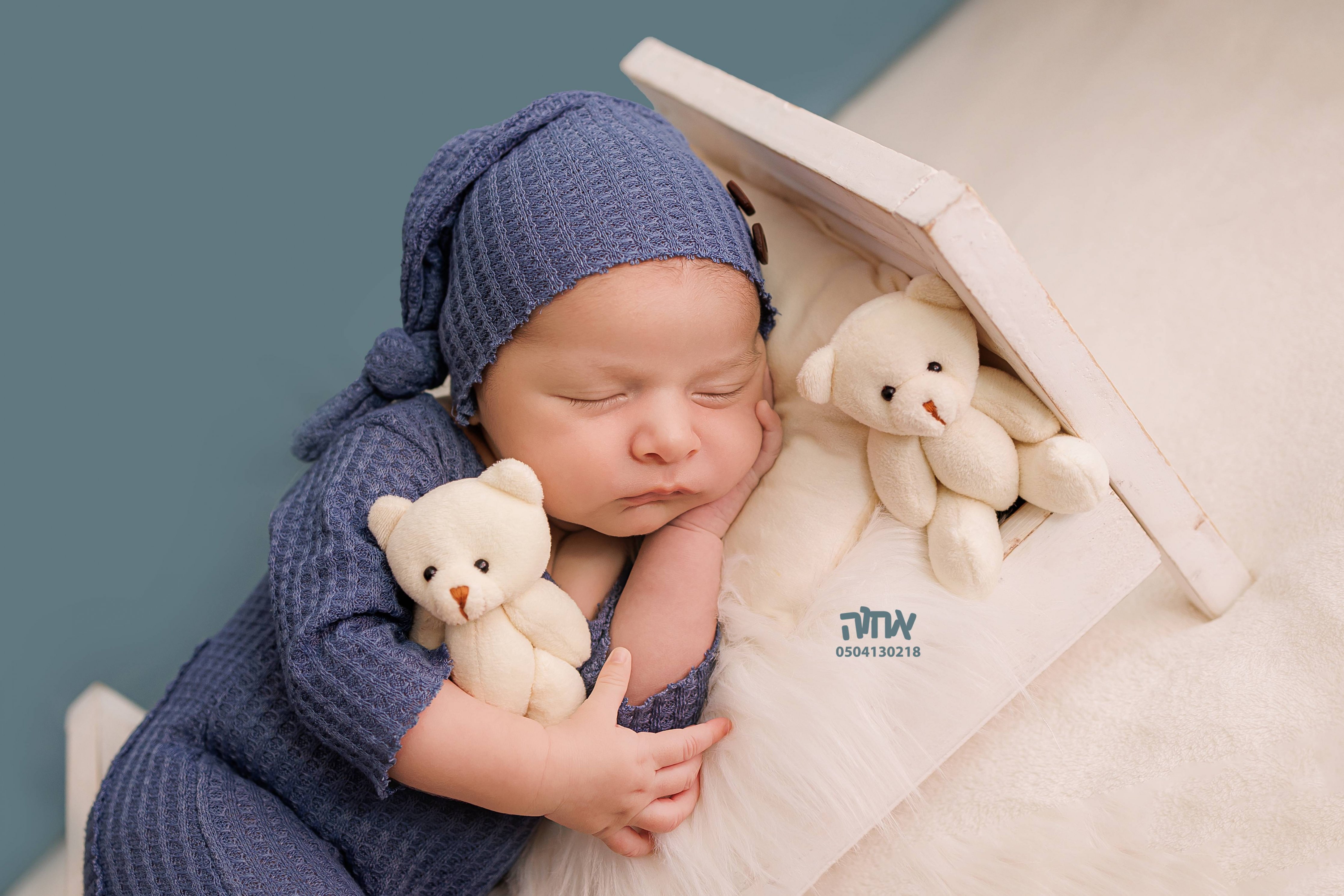 0504130218 אחוה צלמת.