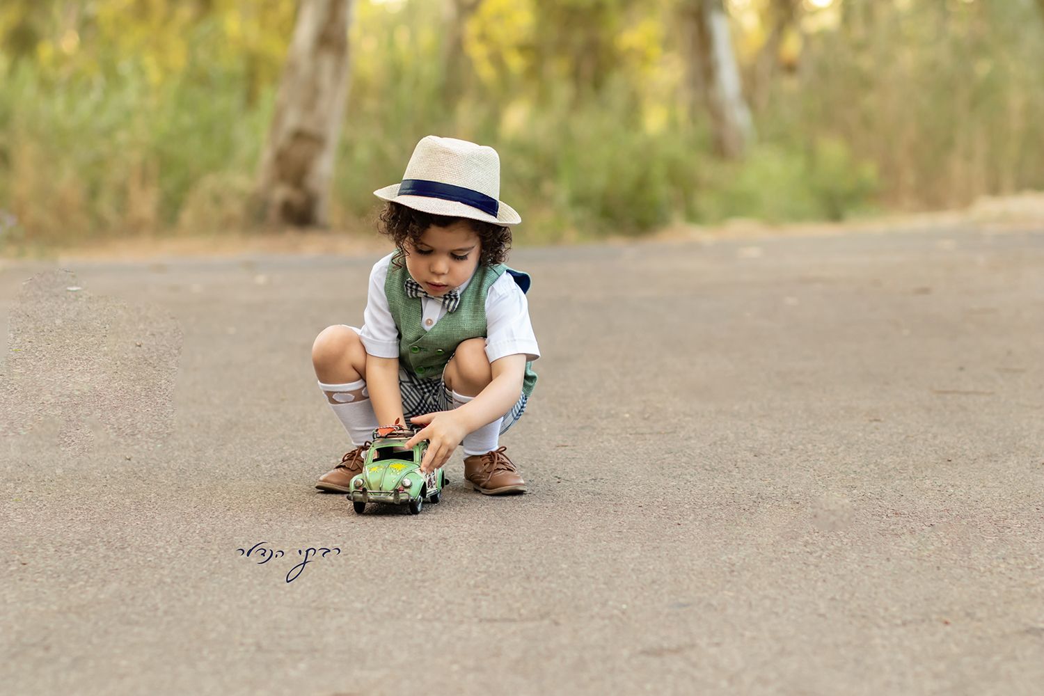 14.15 עם כחול.jpg