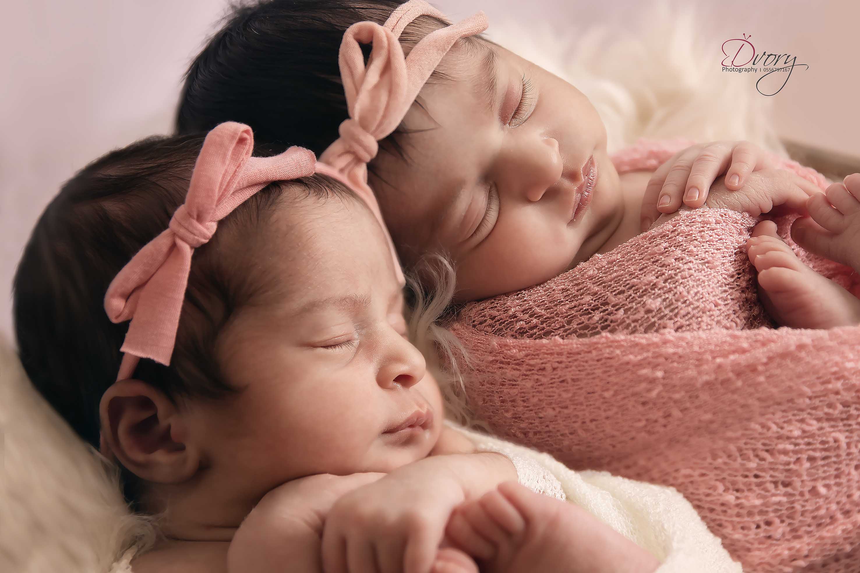 1U2A3452 ביחד copy.jpg