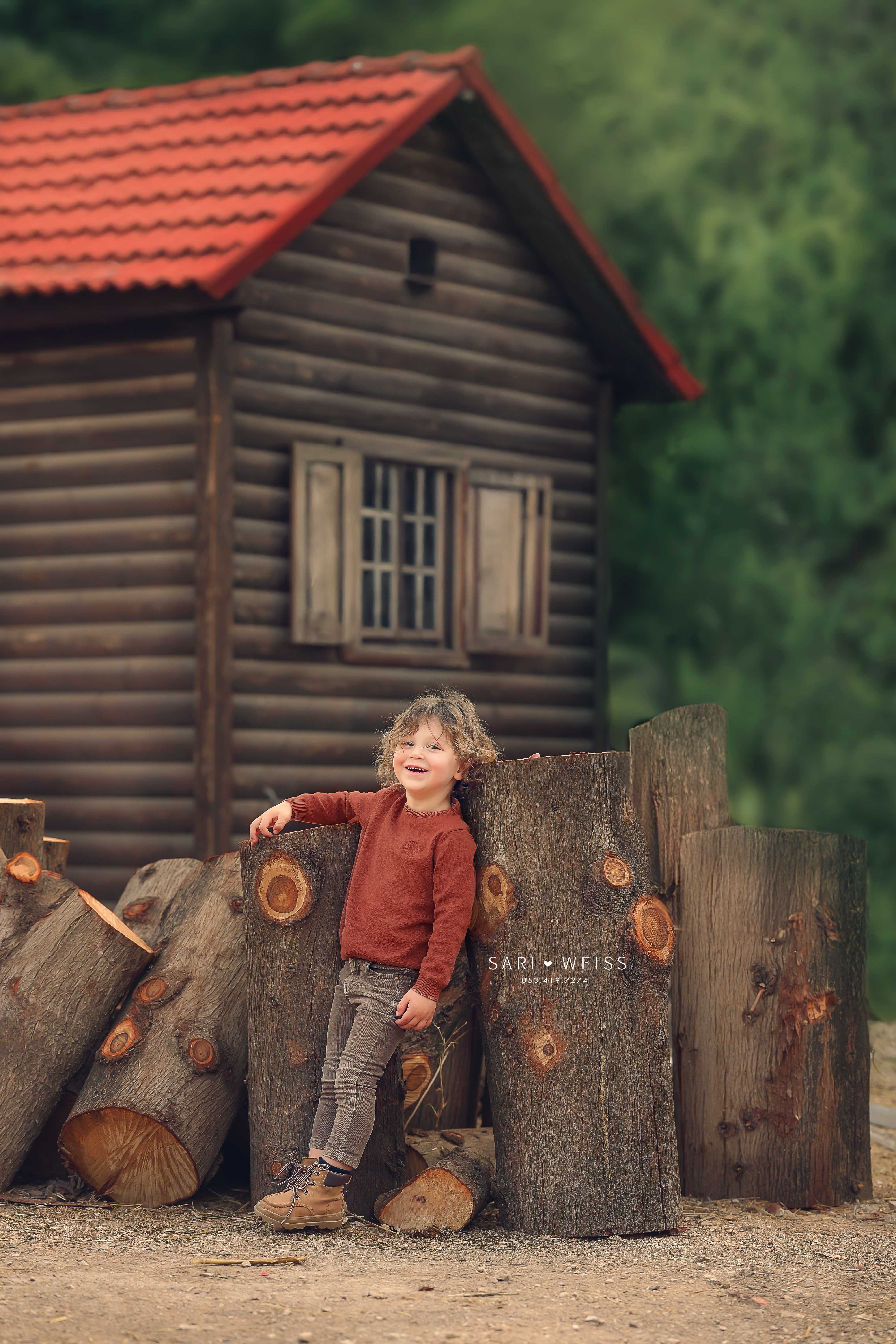 237A1023 copy מוקטן.jpg