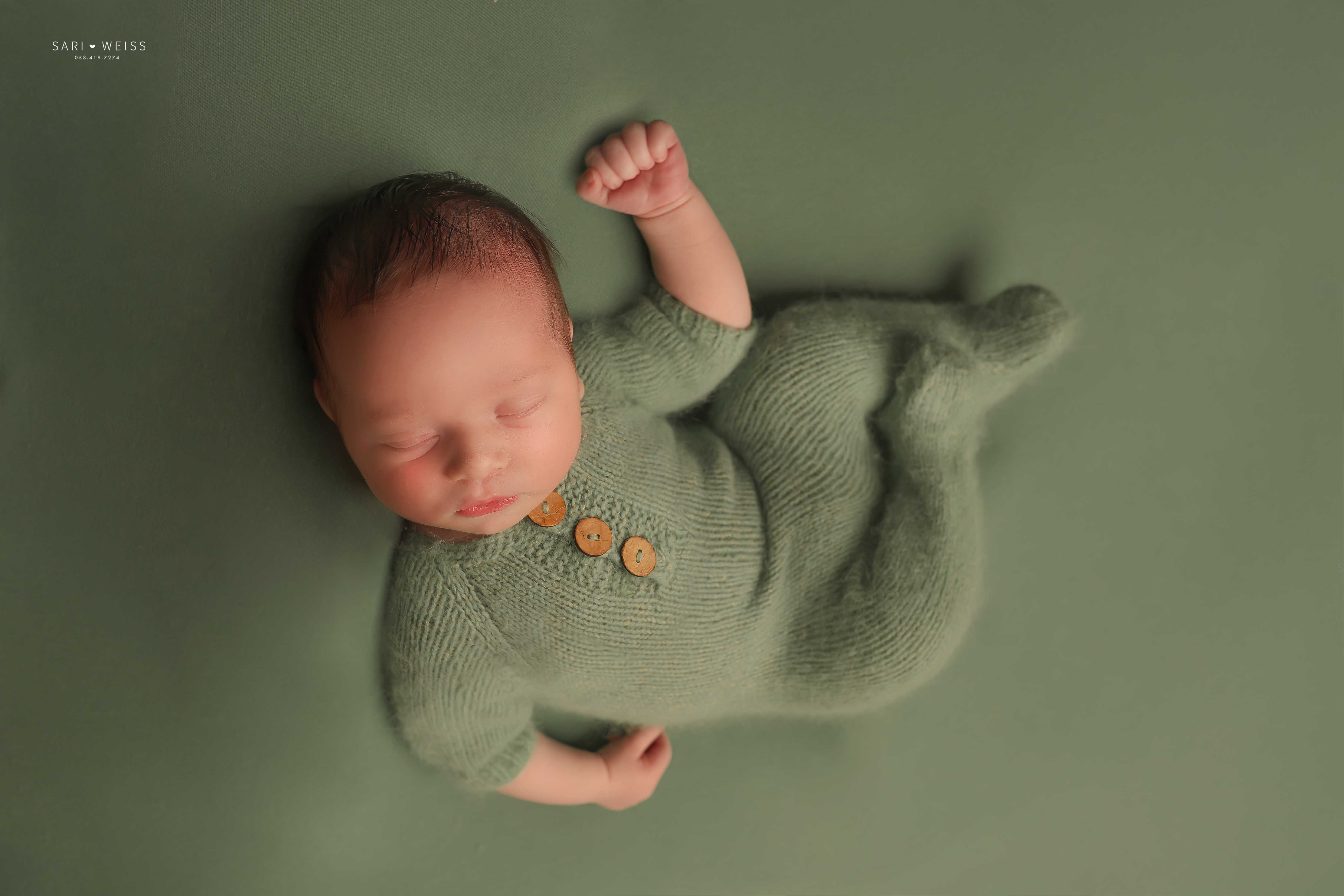 237A1903 copy מוק.jpg