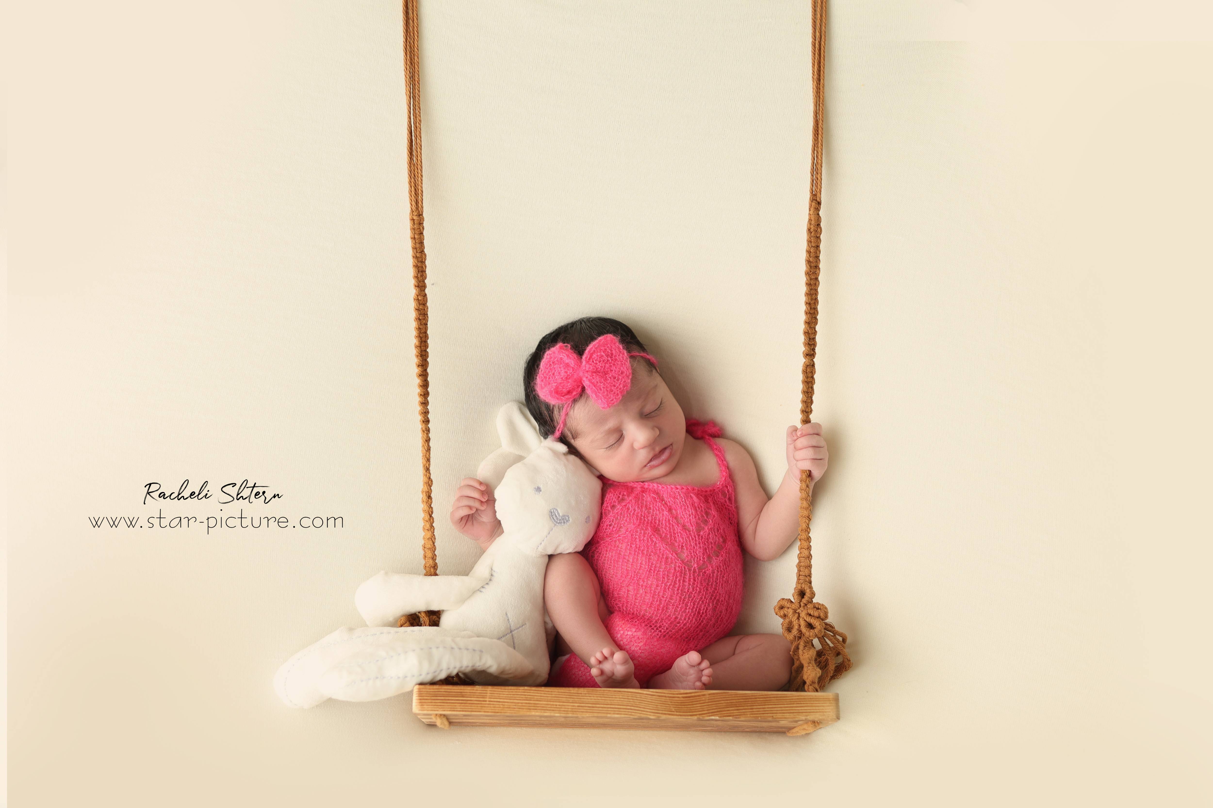 3F6A8716 עיבוד חדשלוגו.jpg