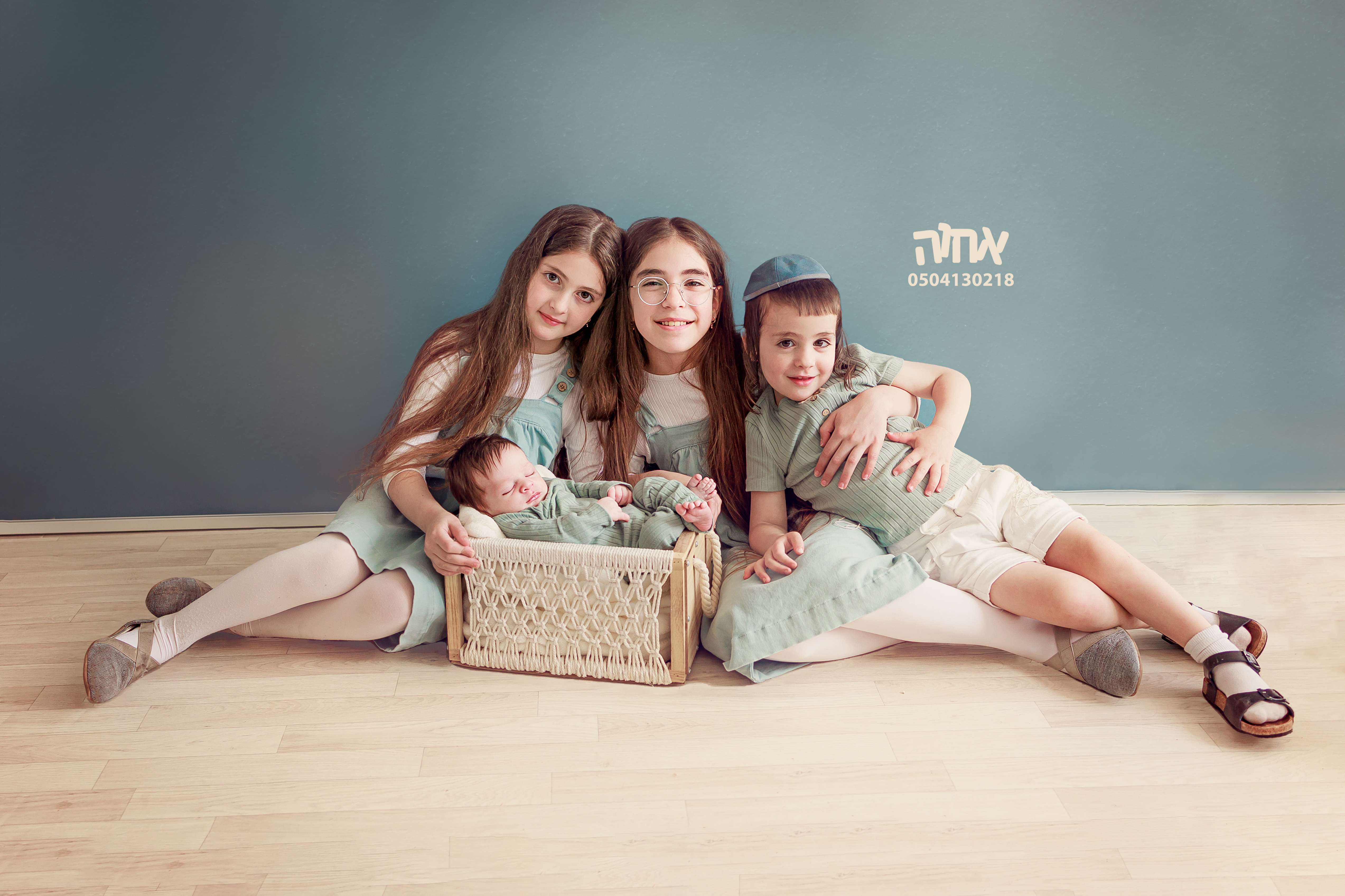 ACHV1486-Recovered copy 2.jpg