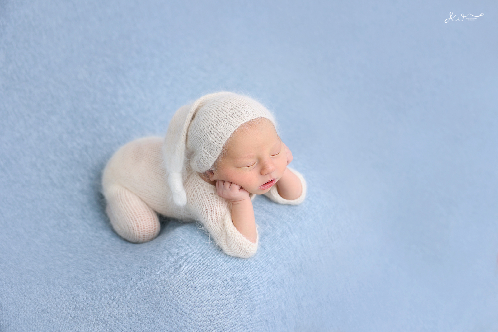 AYALA WEG NB 0548524765 (1).jpg