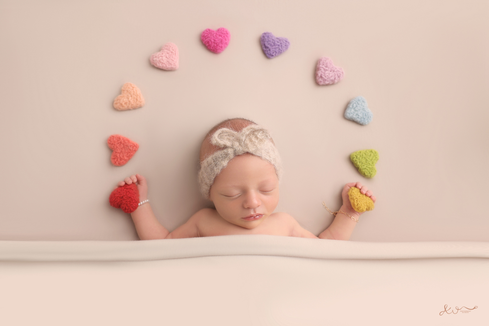 AYALA WEG NB (5).jpg