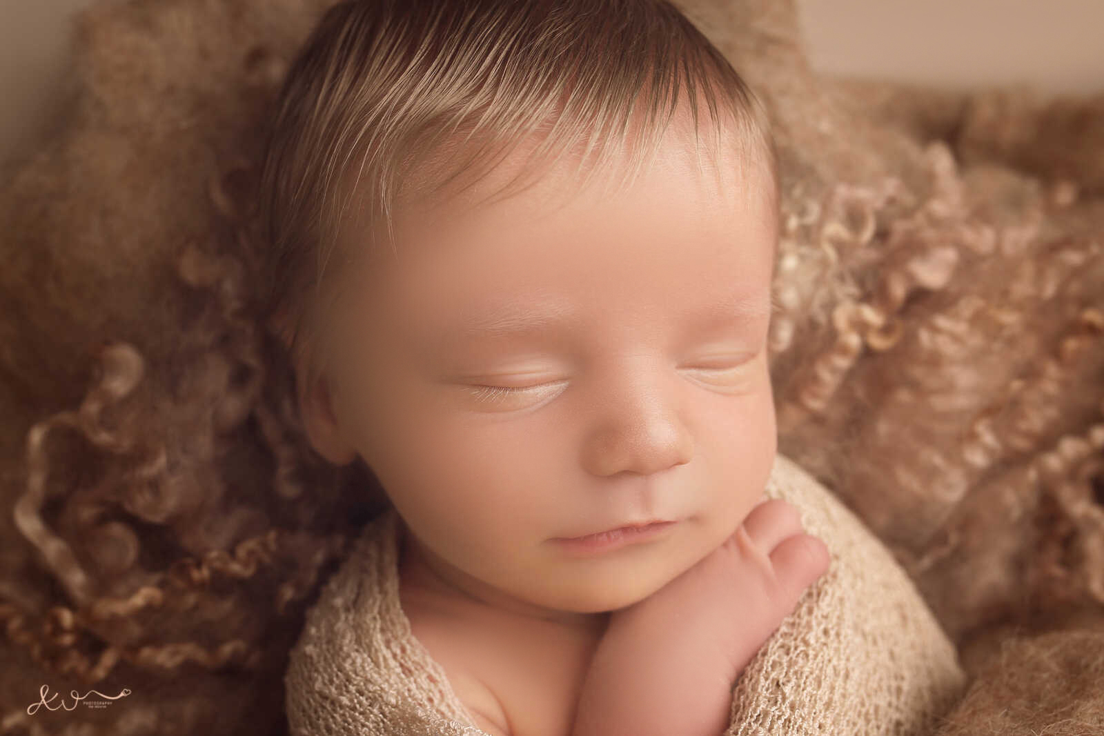 AYALA WEIG NB (12).jpg