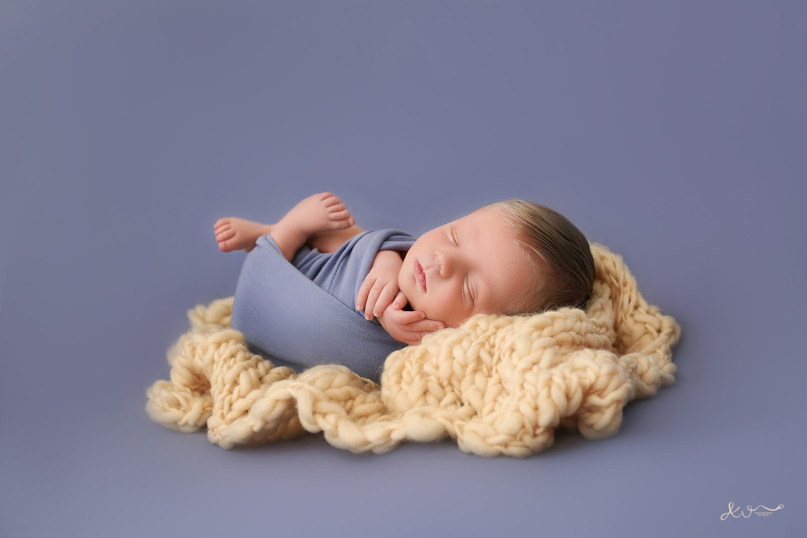 AYALA WEIG NB  (2).JPG