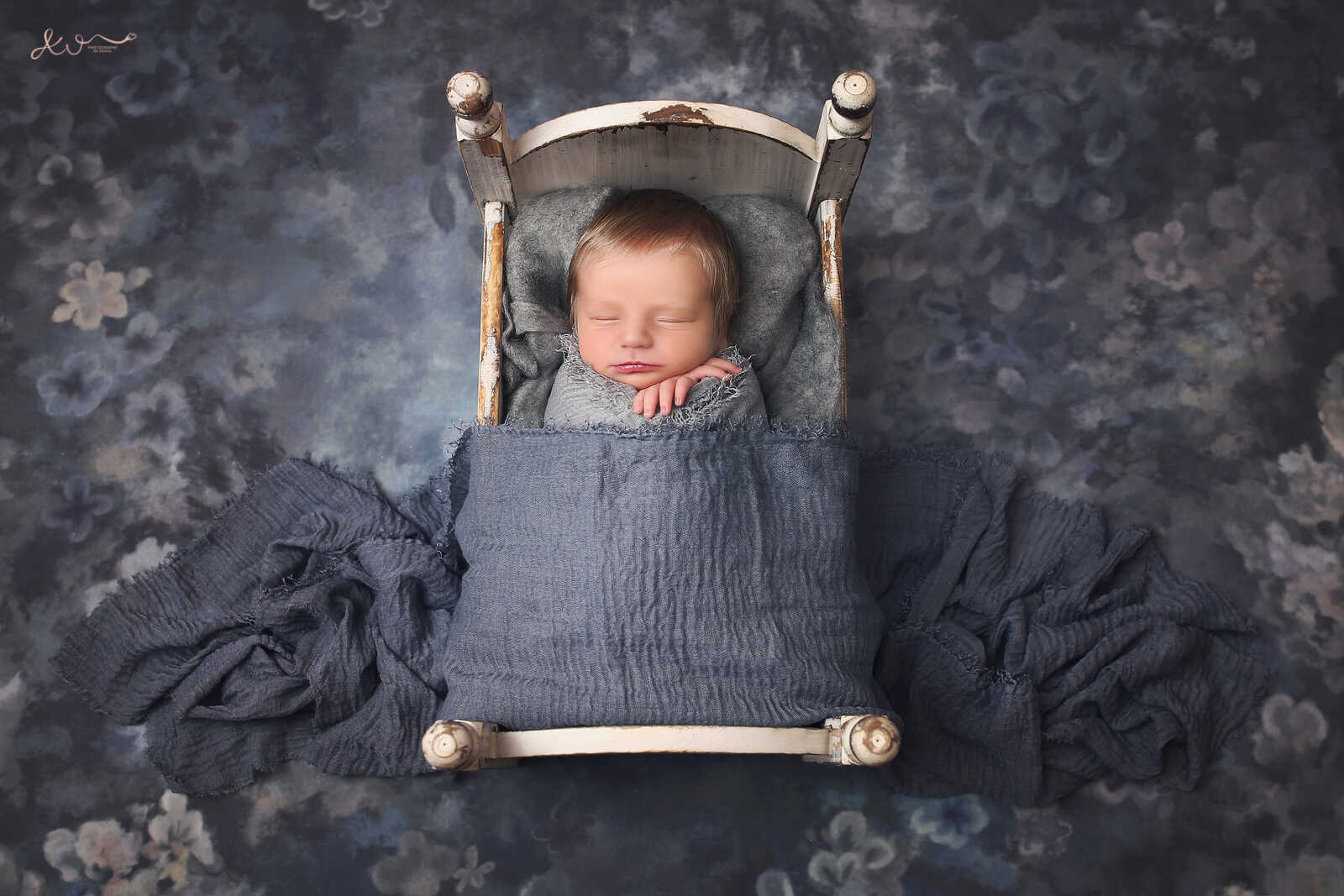 AYALA WEIG NB (5).jpg