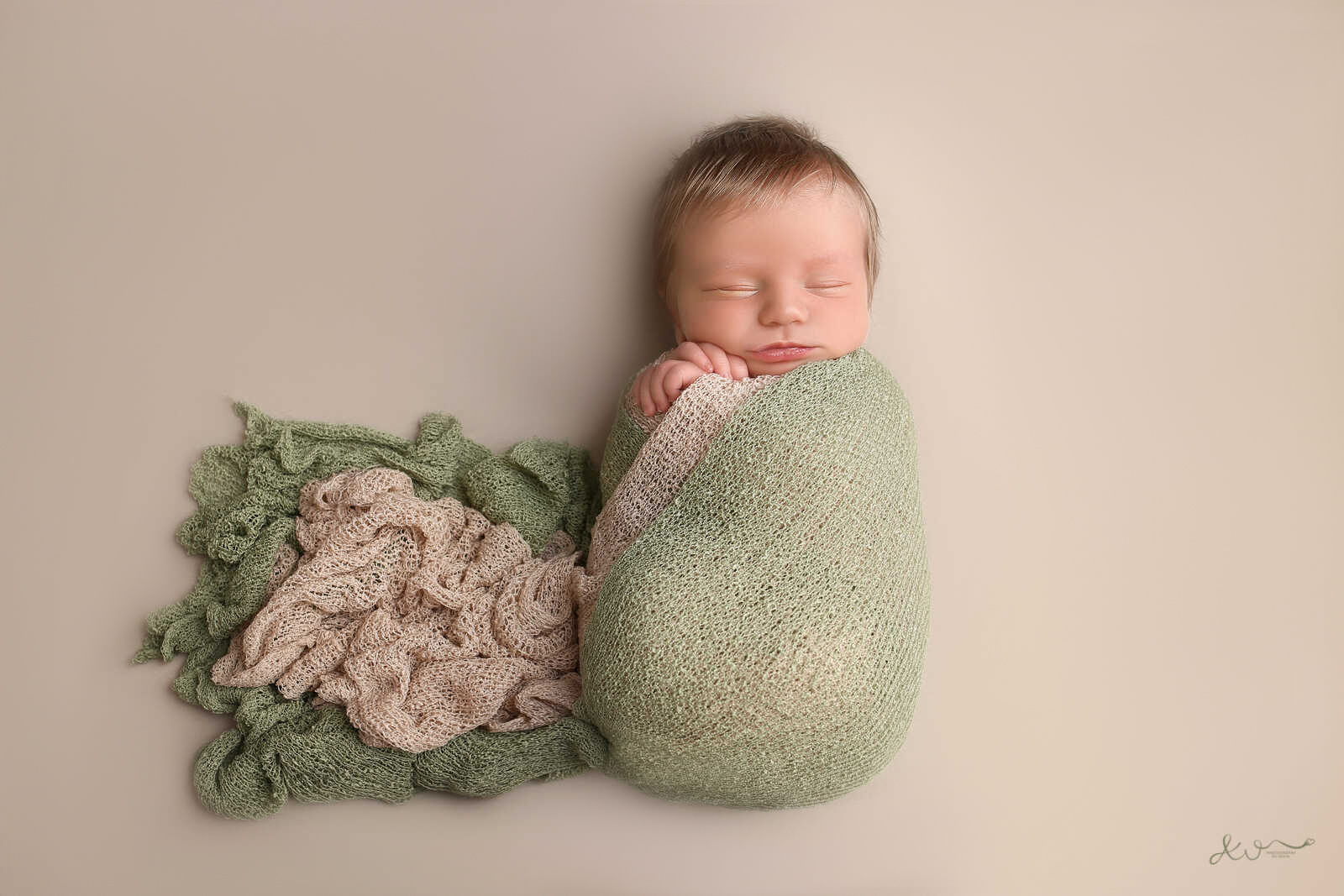 AYALA WEIG NB (7).jpg