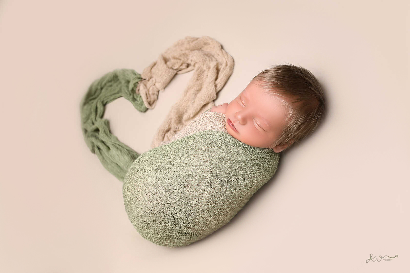 AYALA WEIG NB (8).jpg