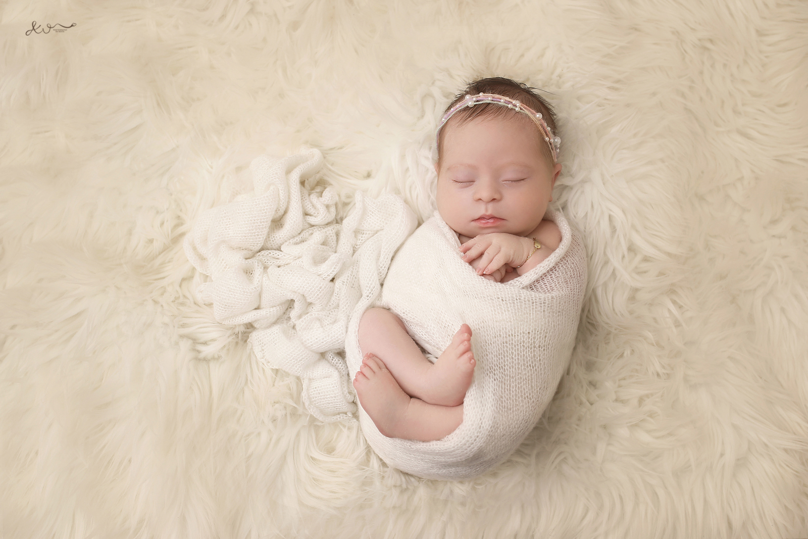 AYALA WEIG NB (8).JPG