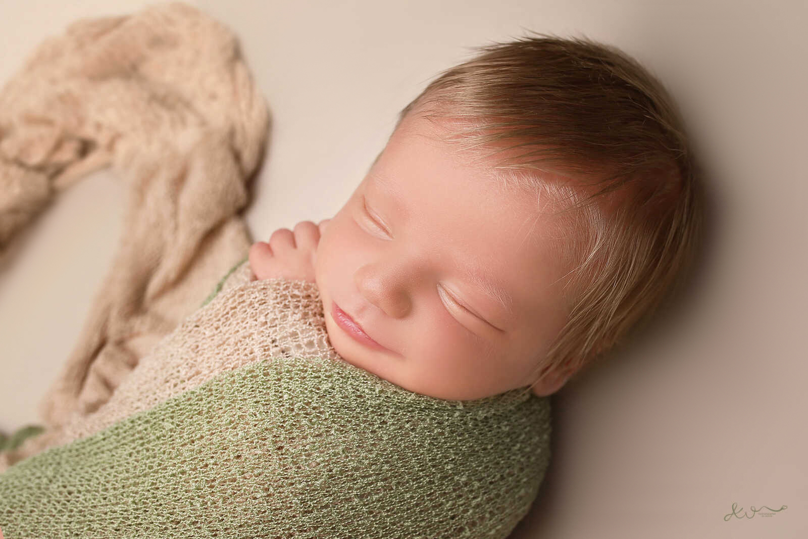 AYALA WEIG NB (9).jpg