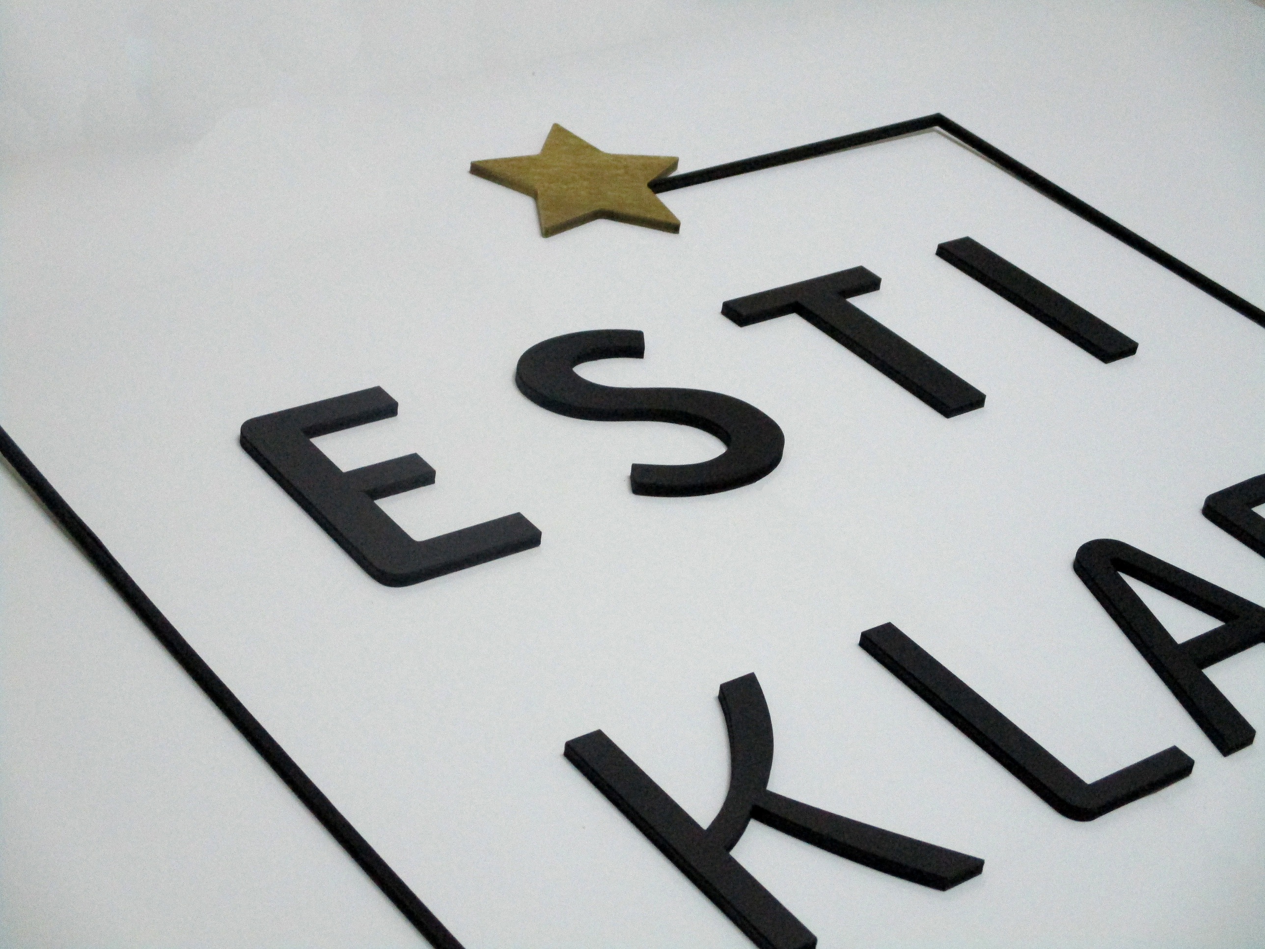 bullets חיתוך בעץ לוגו פאנית לתליה על הקיר  (2)5.jpg