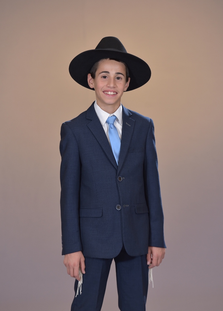 DSC_5900 (737x1024).jpg