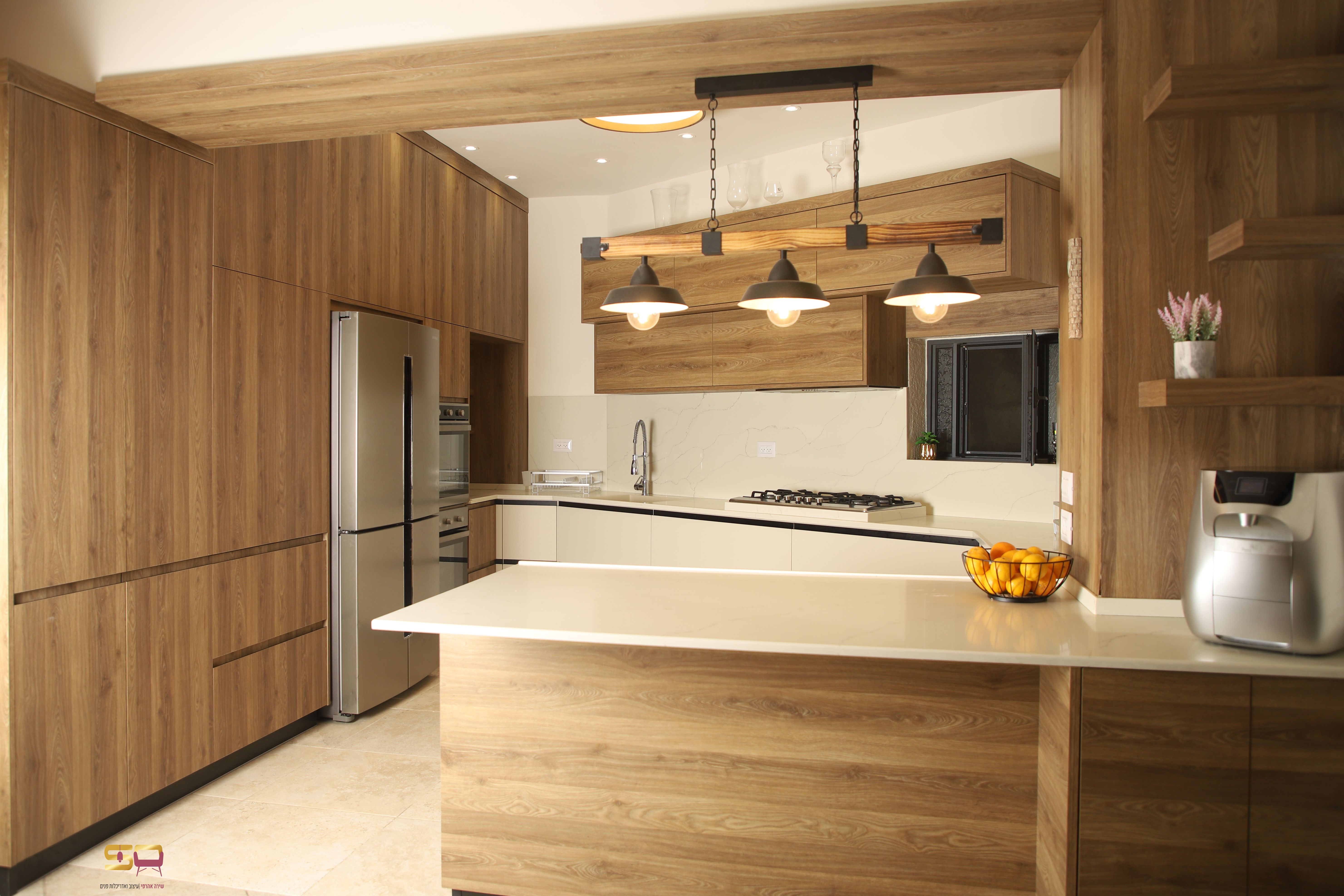 IMG_0057 עם לוגו של שירה (3).jpg