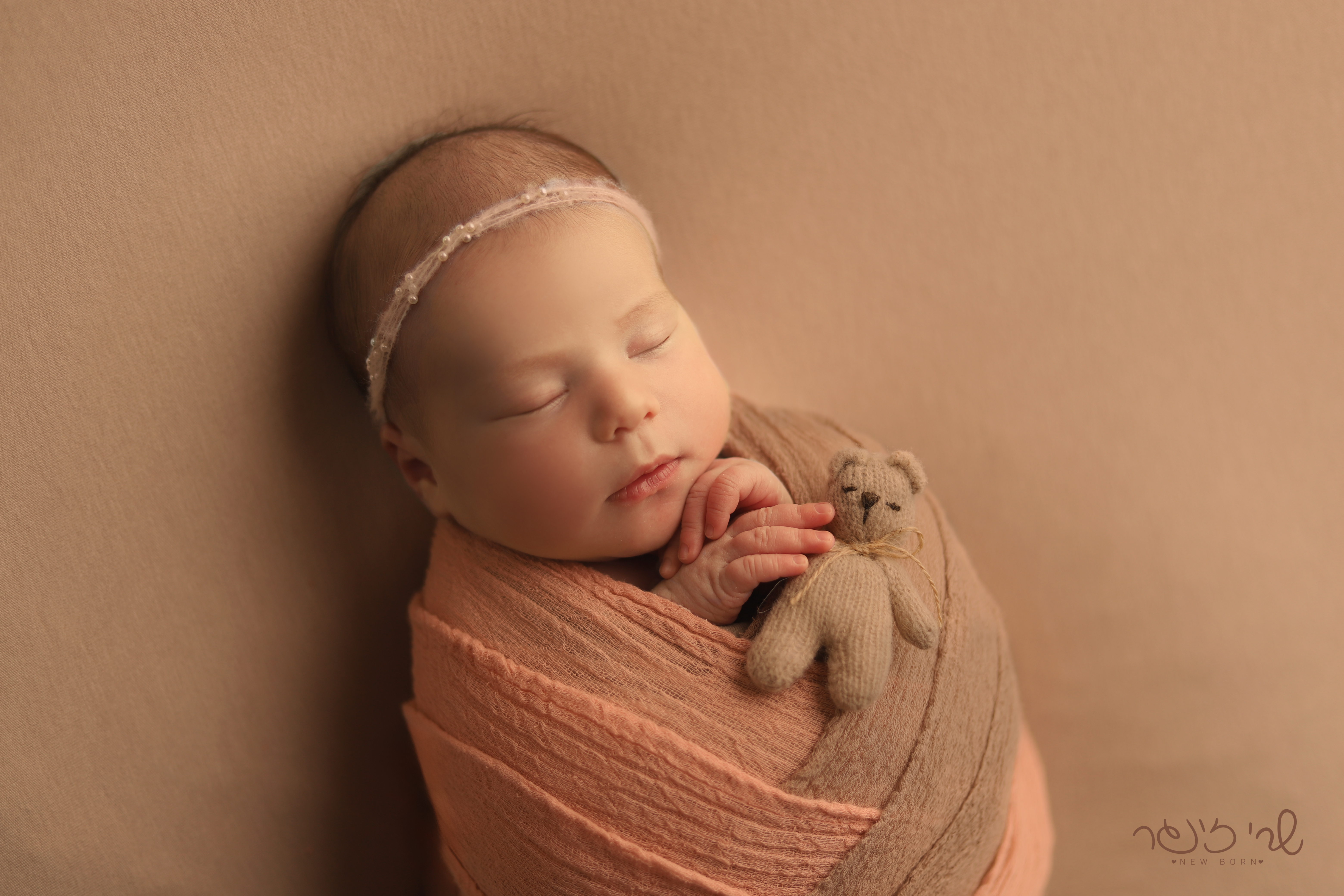 IMG_7072 לוגו.jpg