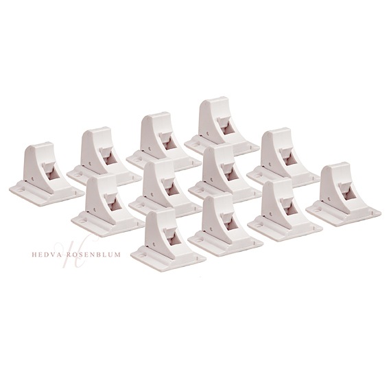 Magnetic Cabinet Locks  צילום 3.jpg