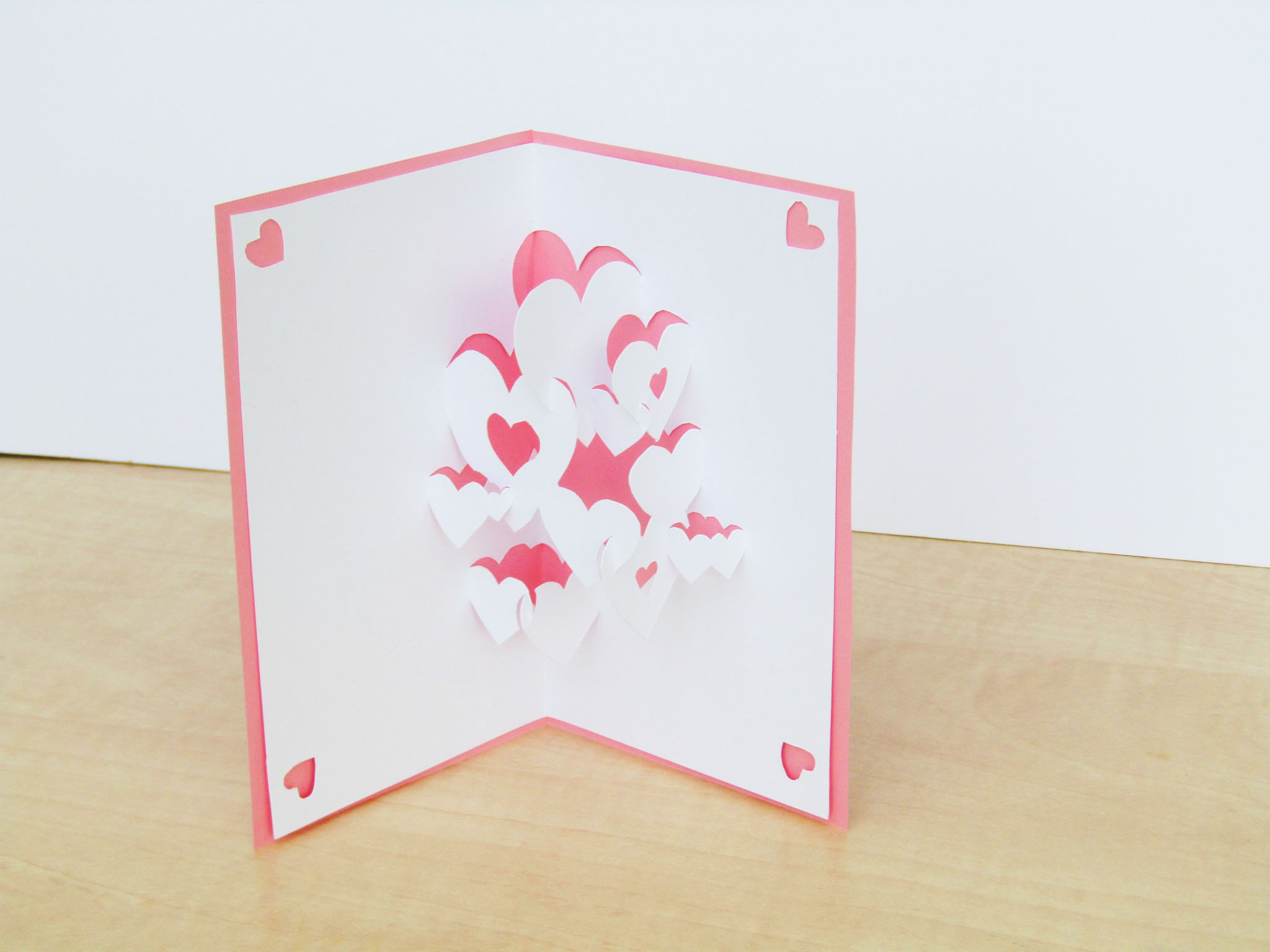 pop up -  בהרבה אהבה