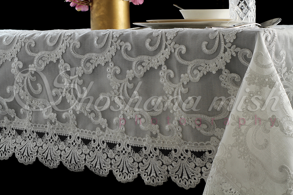 Tablecloth_3984