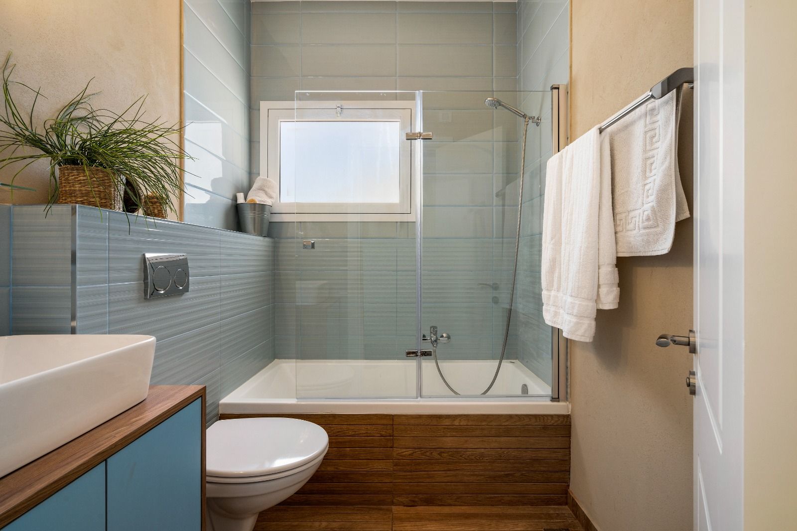 WhatsApp Image 2019-09-25 at 22.29.17 (2).jpeg