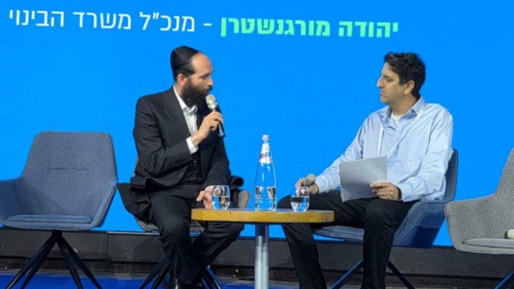 מנכל משרד השיכון יהודה מורגנשטרן בשיחה עם עורך מרכז הנדלן נמרוד בוסו (לעמ)