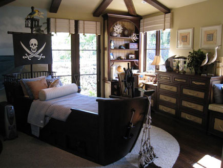 pirate_bedroomc.jpg