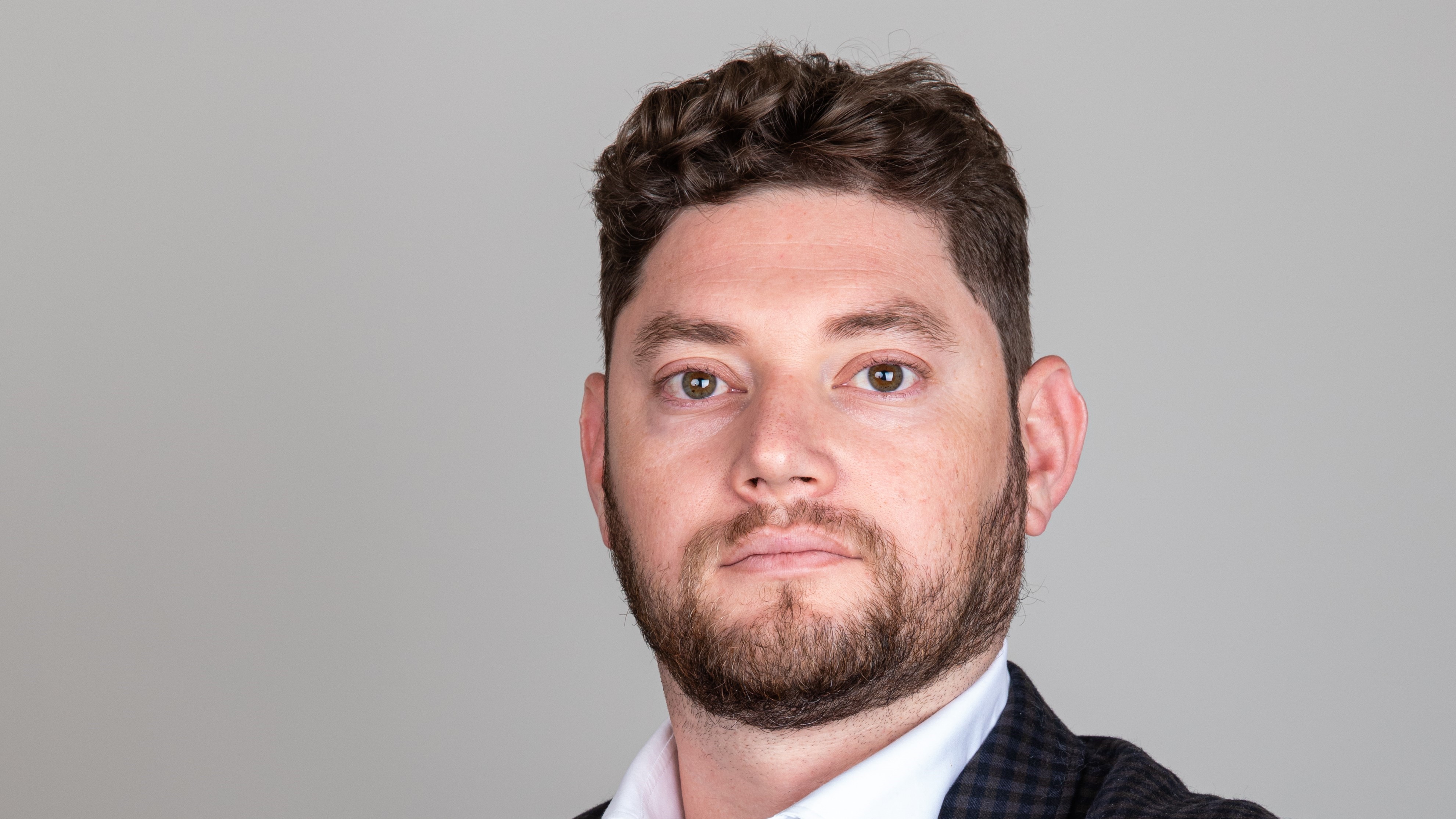 המסר ברור: יזמים יידרשו לשלם – והחוק לא יישאר על הנייר. עוד אלי סגל (אייל מס)