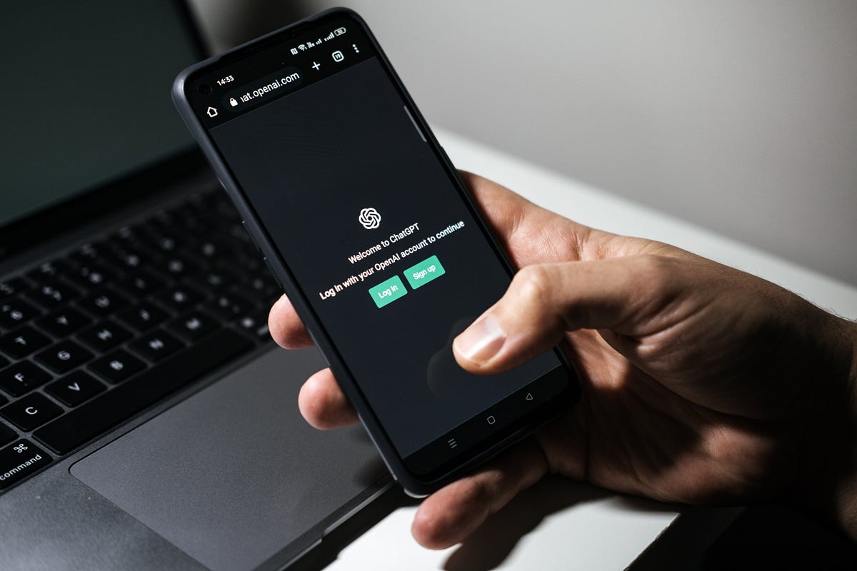 frank-andrade.medium.com