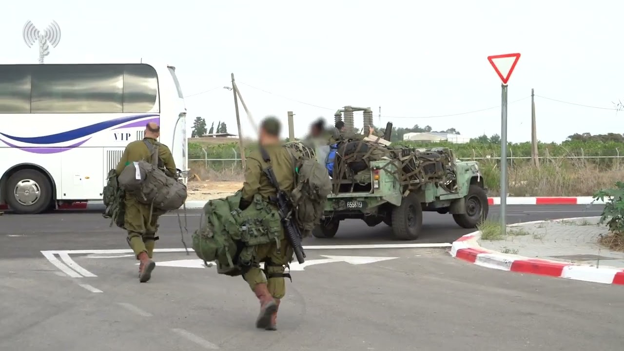 תיעוד מהיערכות כוחות מילואים (קרדיט: דובר צהל) - YouTube