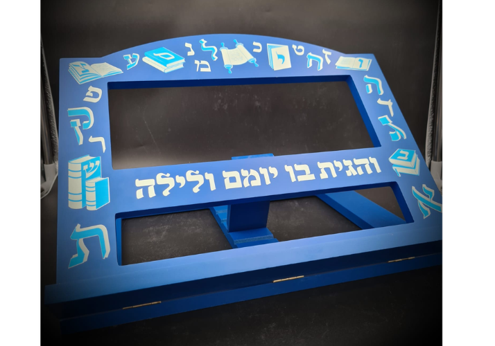 470c4eeb-3cad-46c9-ba6a-96ce4dbe2705_500.png